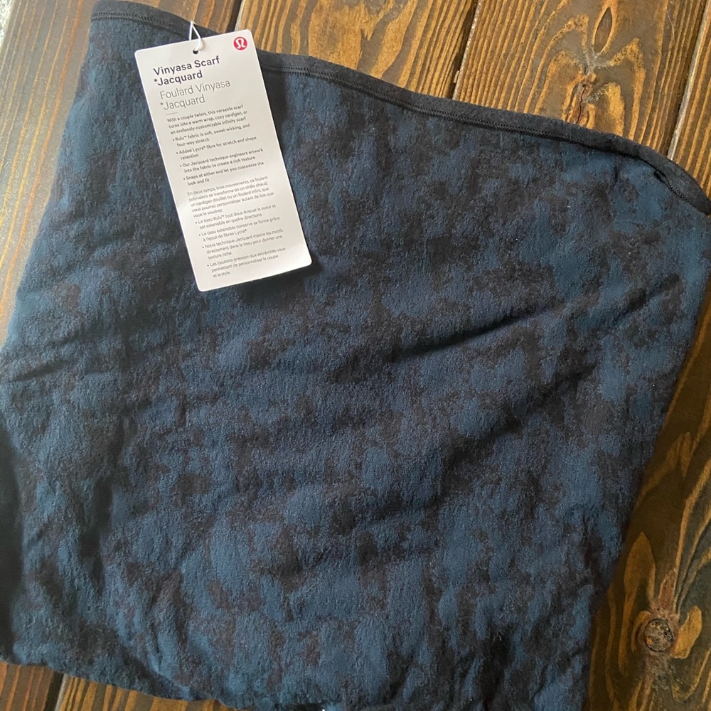 Lululemon Vinyasa Scarf